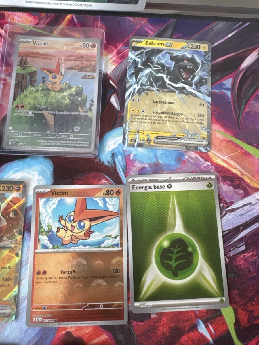 Pokémon Carte collezionabili: Pokémon miste con carte speciali – Usato da Balerna venduto da nic_s7dt 2