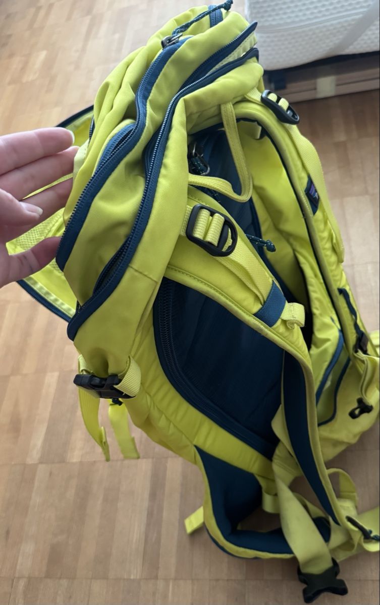 Patagonia Zaini: Patagonia Rucksack – Usato da Suhr venduto da allexxandraa 1