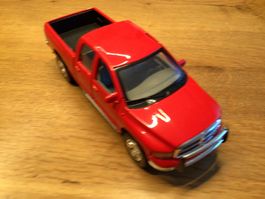 (Modellauto Dodge RAM 1500