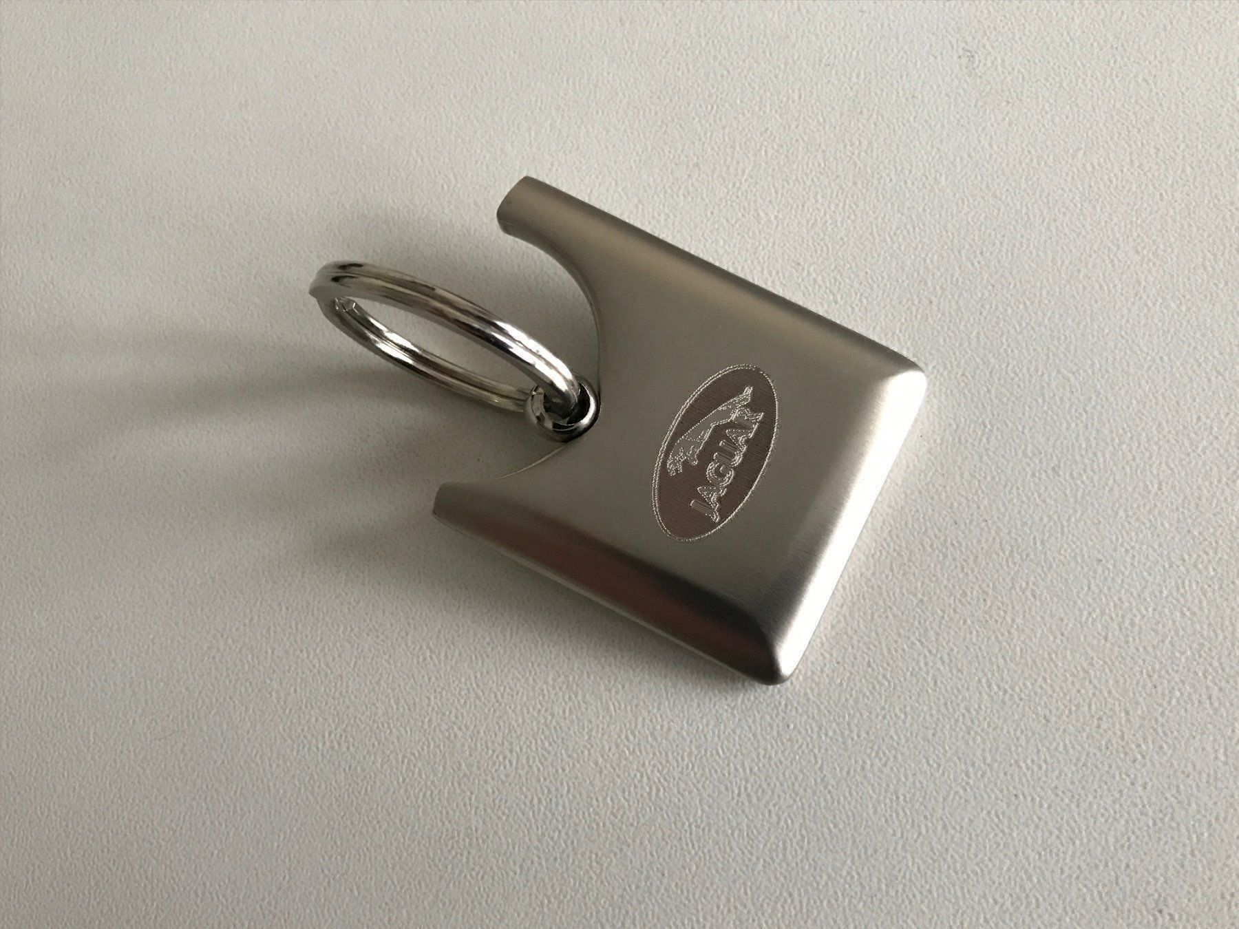 Schlüsselanhänger & - bänder: Jaguar Schlüsselanhänger silver-quader – Neu und originalverpackt aus Giswil von Healey71 1