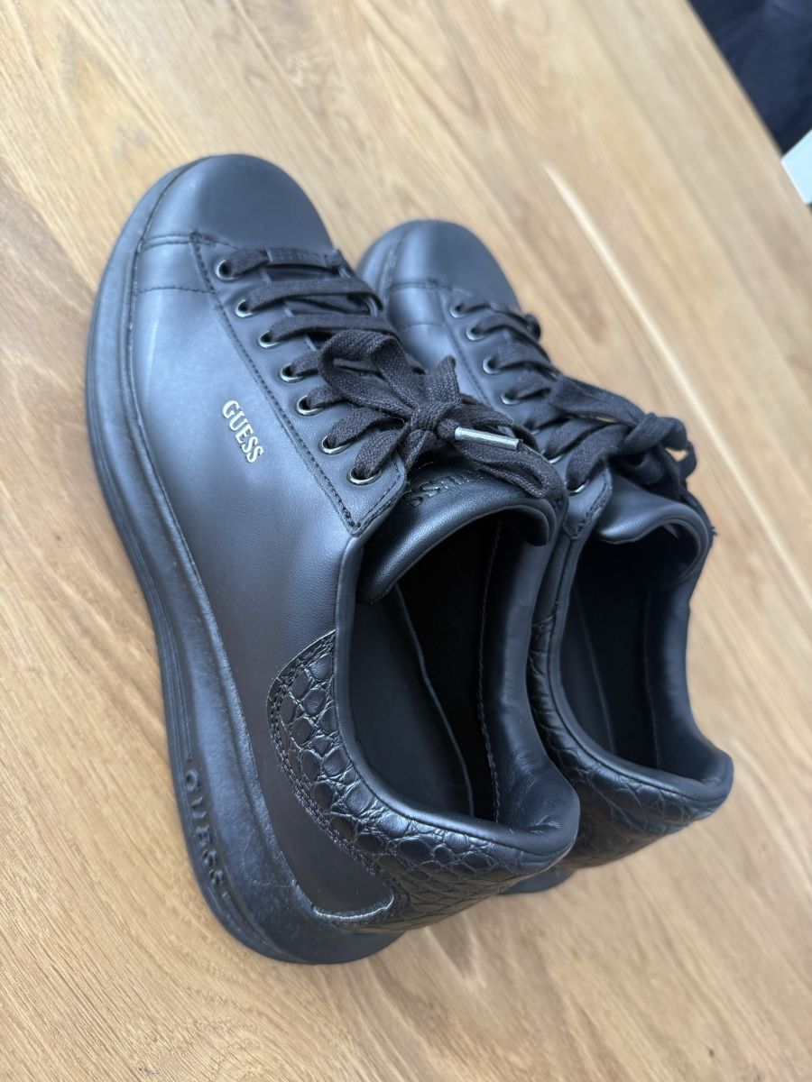Guess Chaussures femmes: Schuhe – D'occasion à Kaisten par luc_vyh8