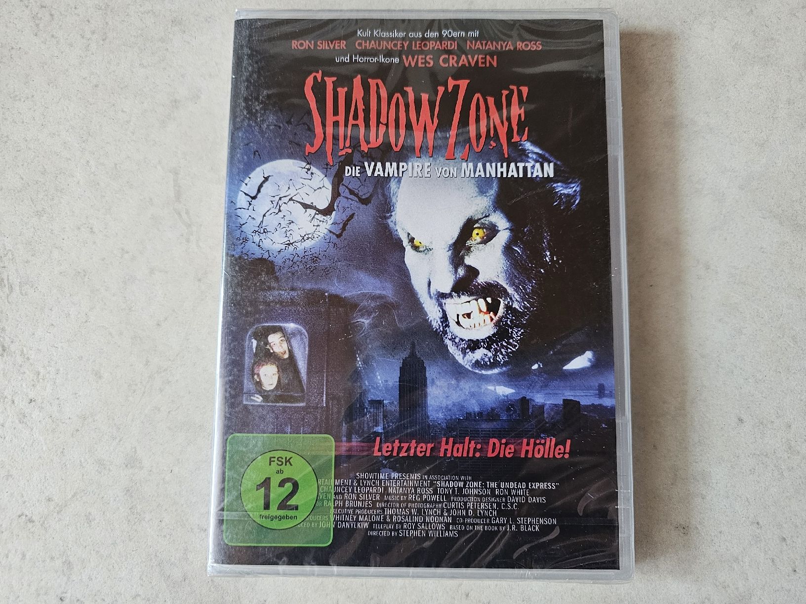 Tutti i DVDs: Shadow Zone - Die Vampire von Manhattan / Fabrikneu – Nuovo e nell'imballaggio originale da Schneisingen venduto da backstore24