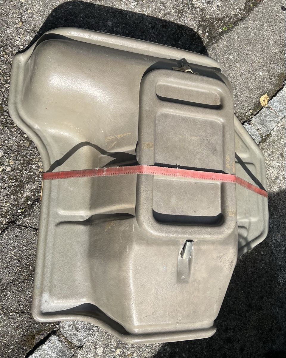 Puch Tutti pezzi di ricambio auto: Puch Pinzgauer 710 712 Motorabdeckung – Usato da Kreuzlingen venduto da Heiner1974 1