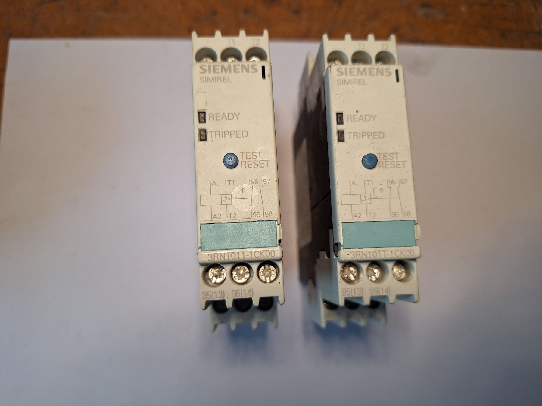 Siemens Componenti elettronici: Thermistor-Motorschutz – Nuovo (secondo la descrizione) da Schwarzenburg venduto da Elena_91