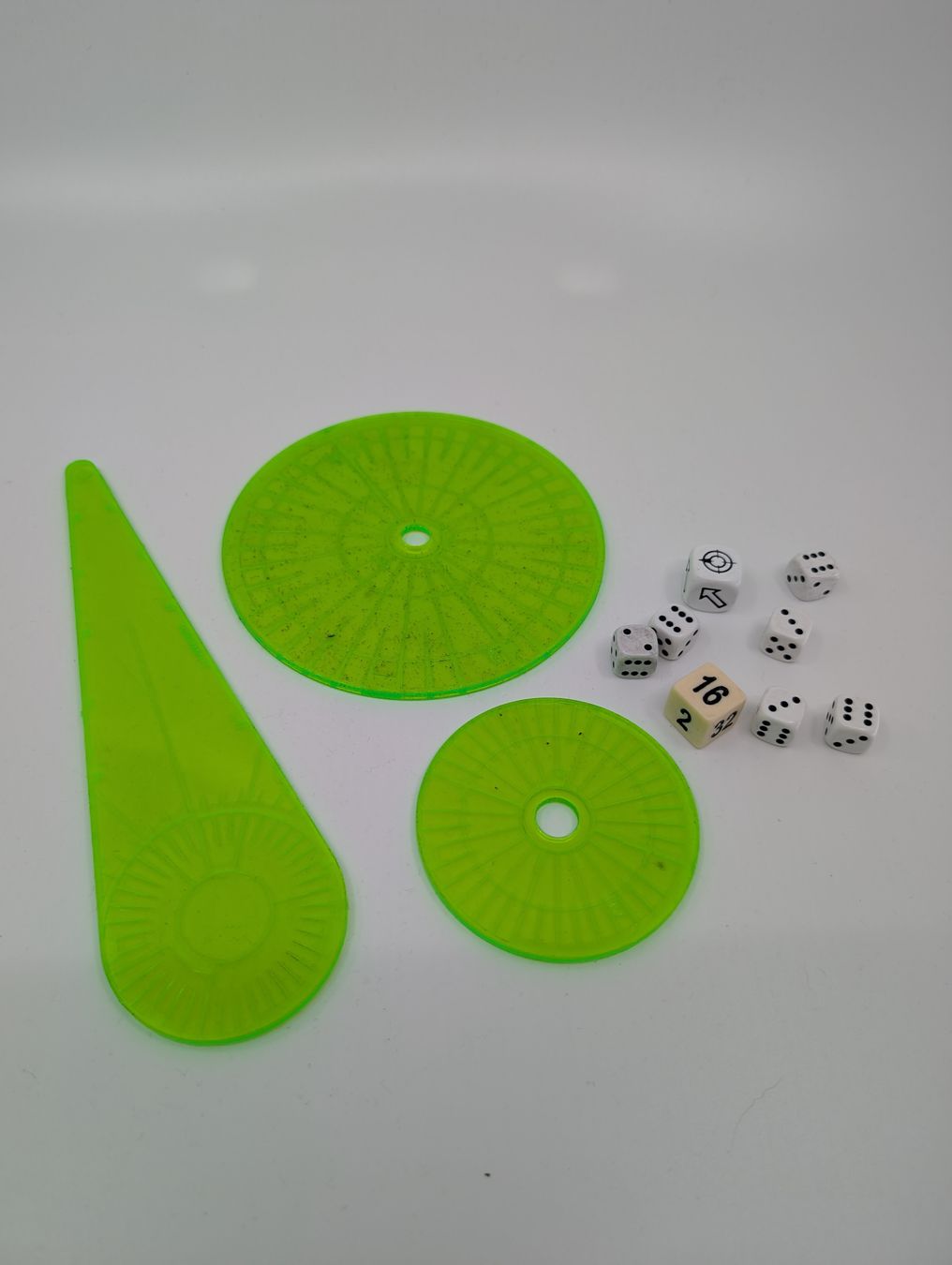 Kit di modellismo & Modellini statici: Warhammer 40k - Lot Orks - 16 figurines + canon Stompa – Usato da Lutry venduto da Brocantosaurus 2
