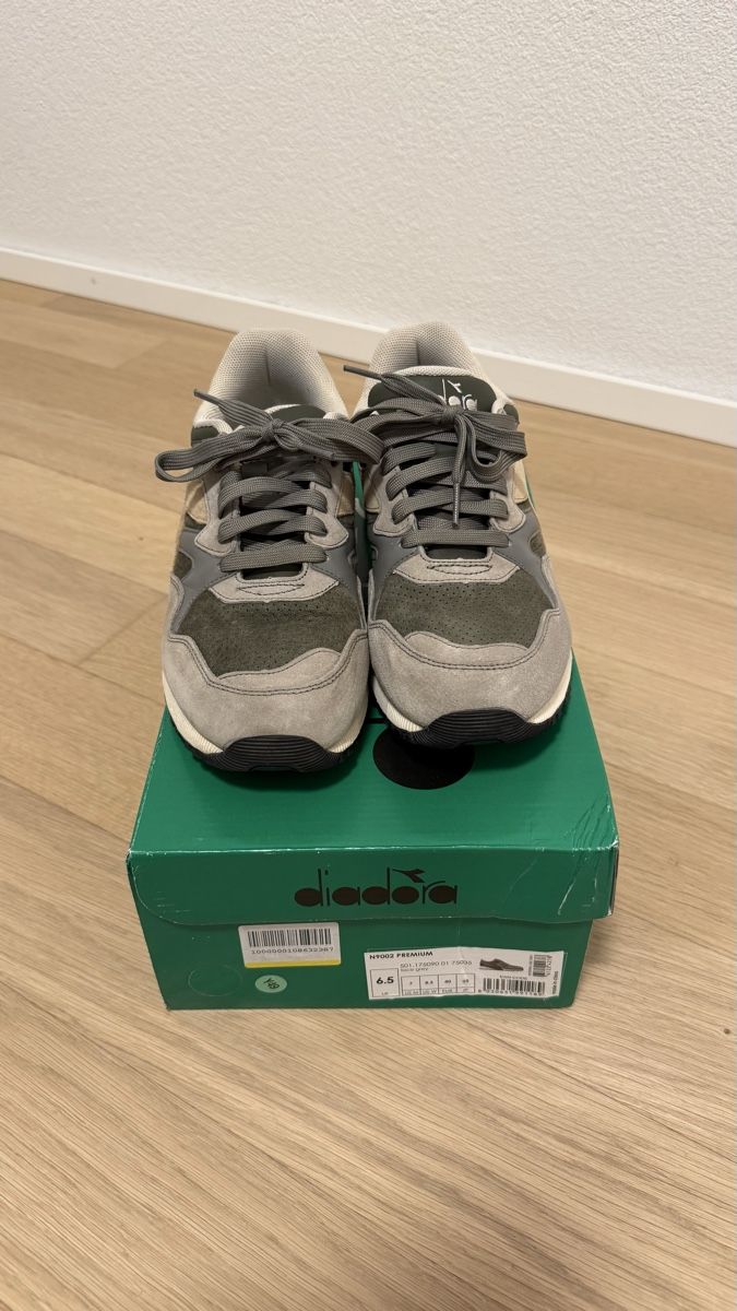 Diadora Scarpe da uomo: Diadora N9002 Premium – Usato da Pully venduto da Evgenii13 1