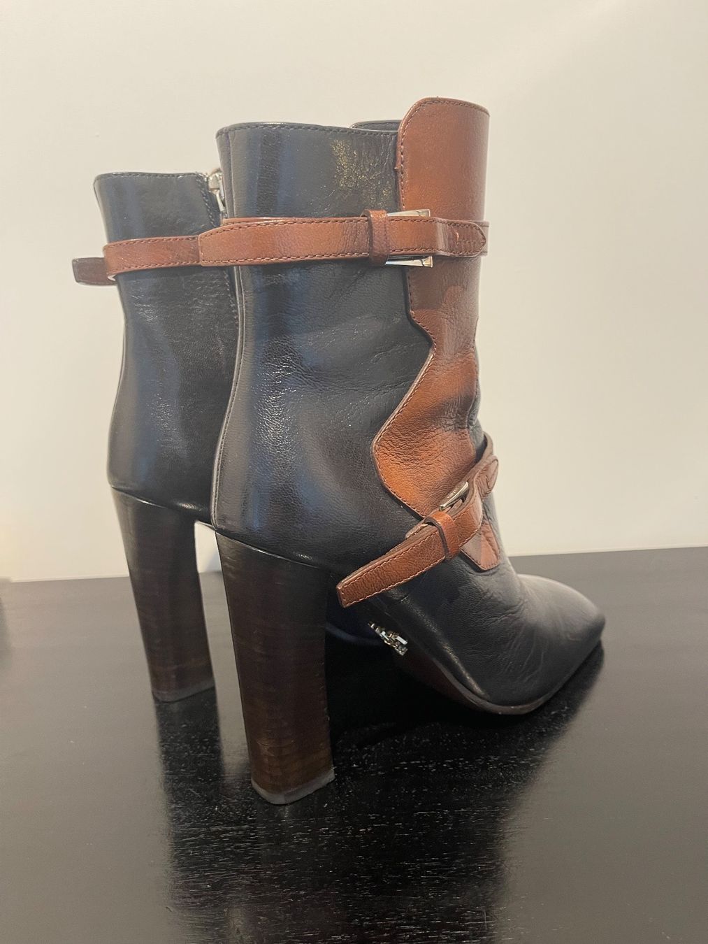 Prada Scarpe da donna: Stiefeletten Boots PRADA Gr 36 – Usato da Thalwil venduto da Paulina72 3