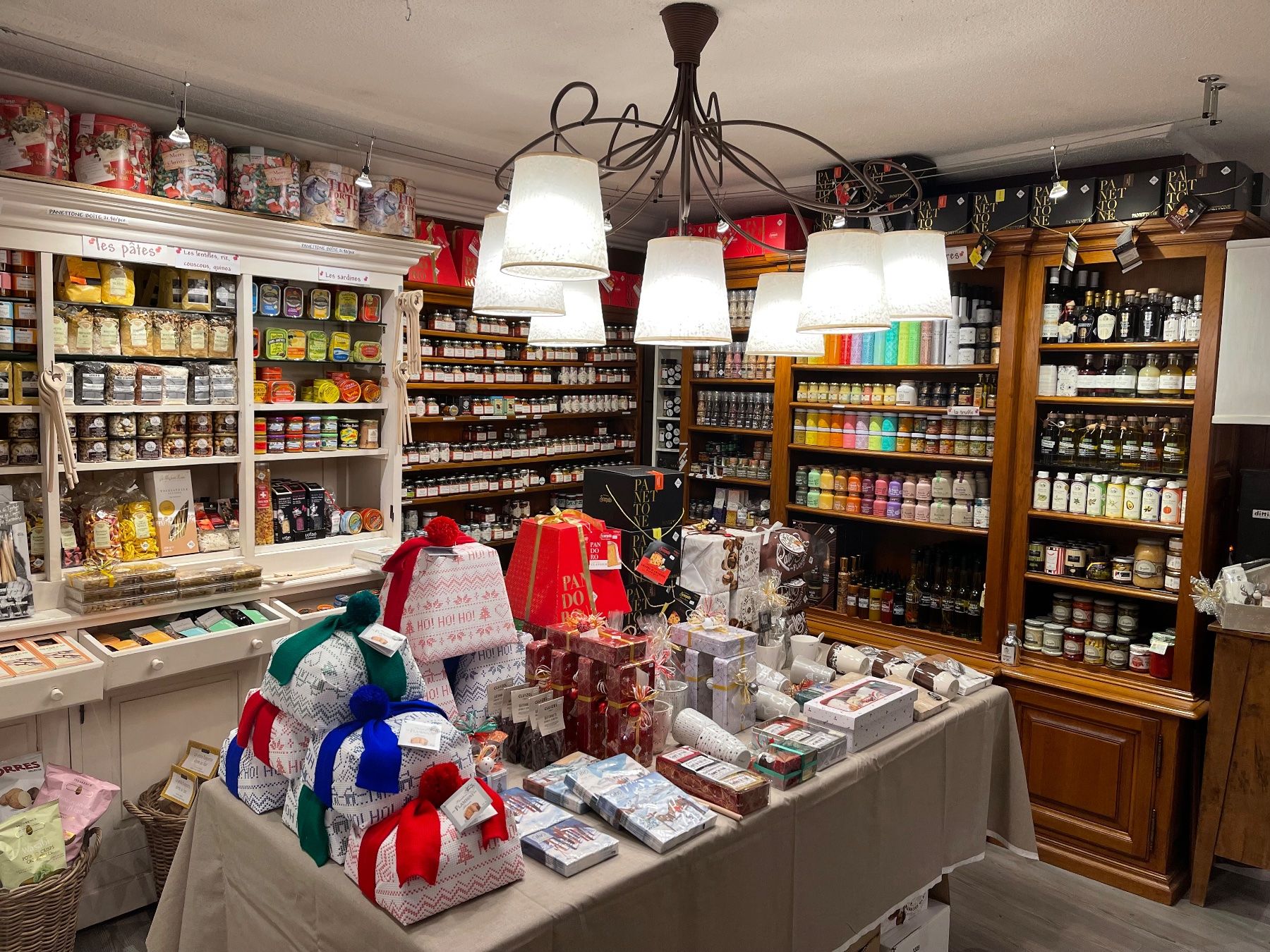 Kronleuchter & Deckenlampen: LUSTRE FER FORGE – Gebraucht aus Vevey von lairdutemps 1
