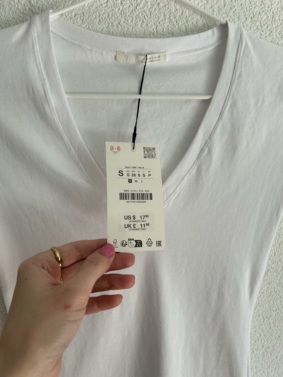Zara T-shirt: Zara T-Shirt neu – Nuovo (secondo la descrizione) da Chur venduto da faja7000 3