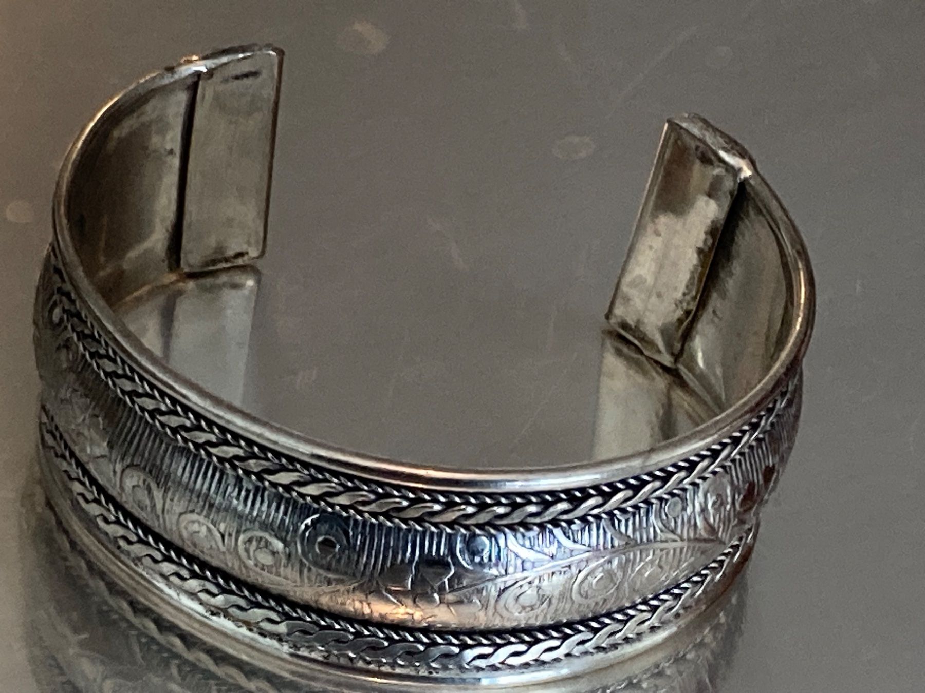 Bracciali & Braccialetti: Bracelet vintage argenté – Usato da Marly venduto da Antigona71 1