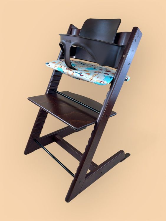 Stokke® Tripp Trapp inkl. Babyset & Kissen / Walnuss 1