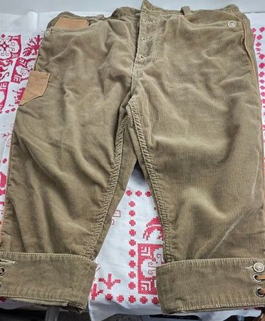 Vintage Cordhose S. Oliver Casual Wear Co. – Gr. 36–38