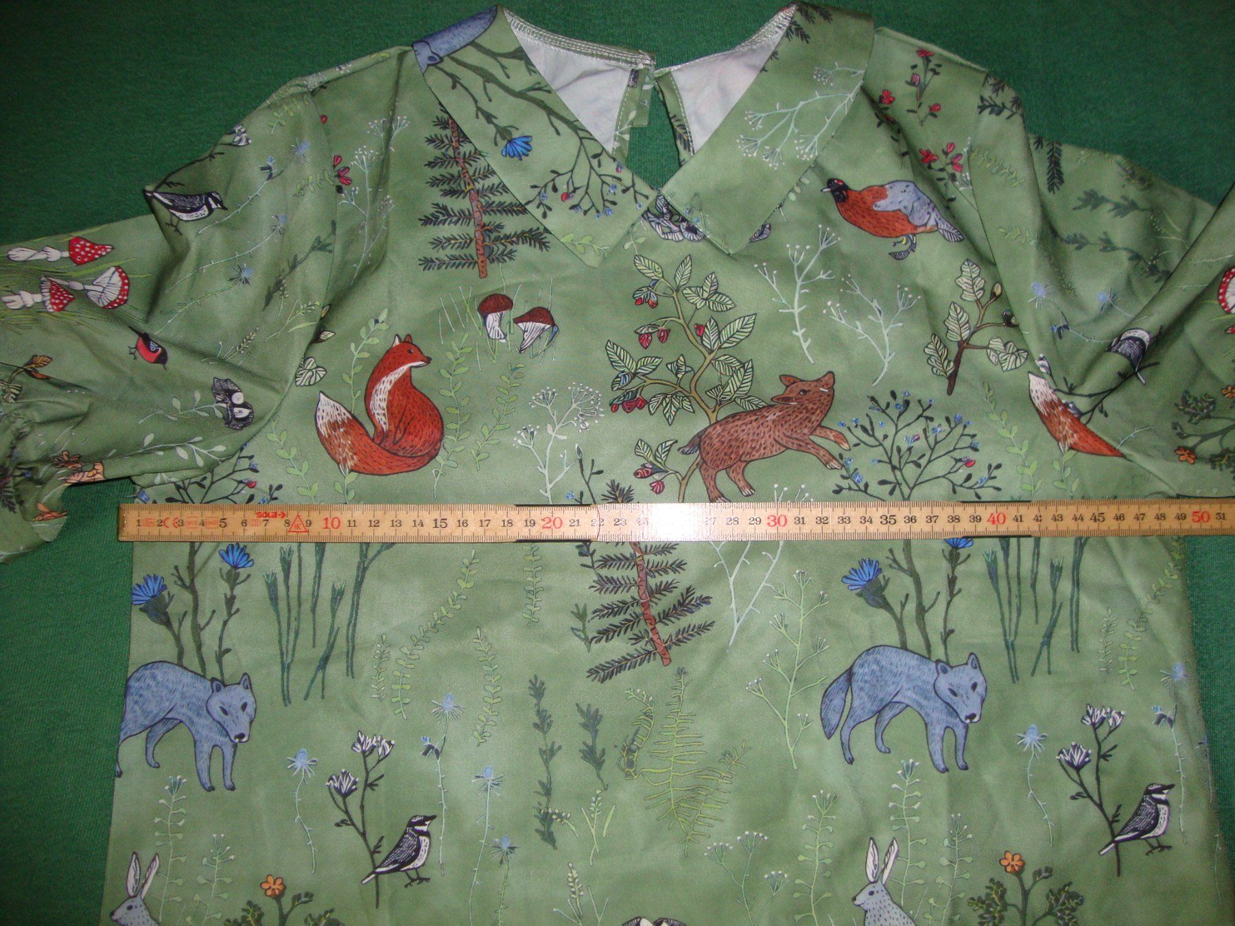 Chemisiers: Bluse mit Wildtieren, neu – Neuf (Voir description) à Laufen par ereli 1