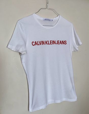 T-shirt Calvin Klein Jeans blanc, taille M - Impeccable!