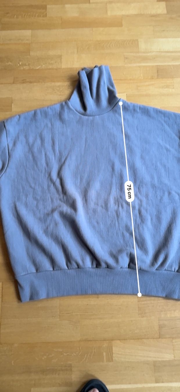 Pullover & Sweatshirts: Oversize Comfy Rollkragen Pullover – Gebraucht aus Zürich von Basilou98 7