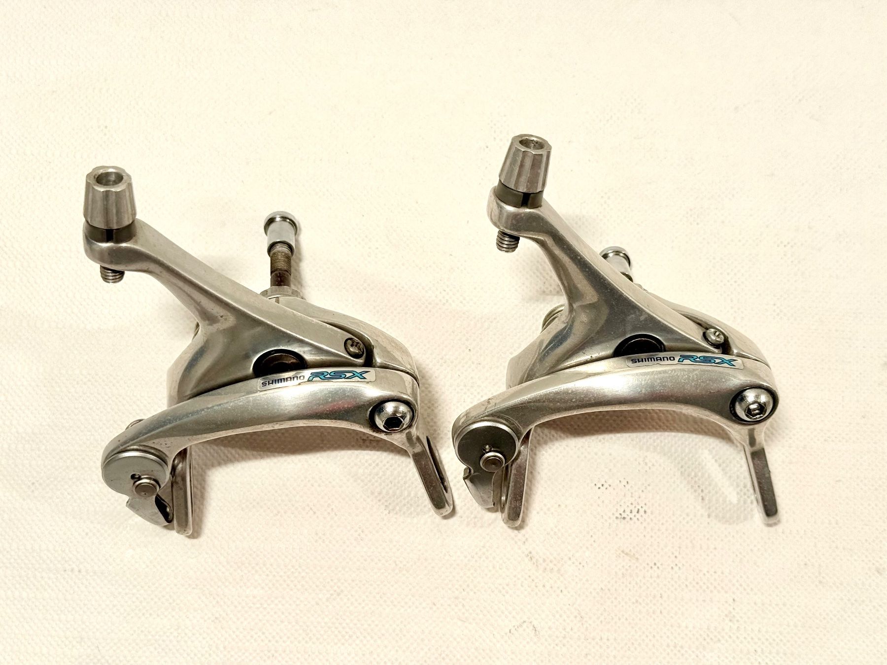 Shimano Ersatzteile: Shimano RSX BR-A410 Bremsen Set V+H – Gebraucht aus Luzern von bikeandbeltcom 1