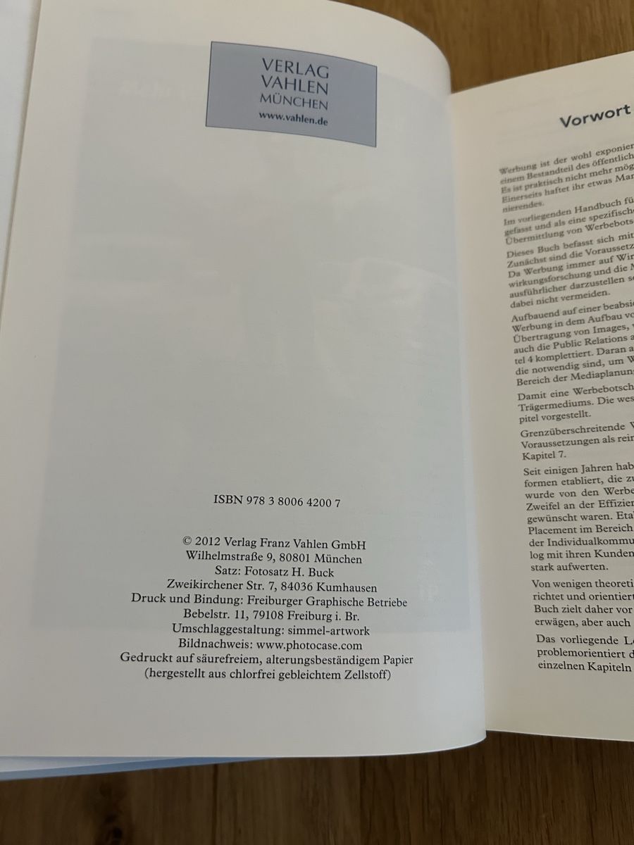 Libri: Werbung. Buch für Studium & Praxis 2012 – Usato da Bern venduto da kat_sm88 1