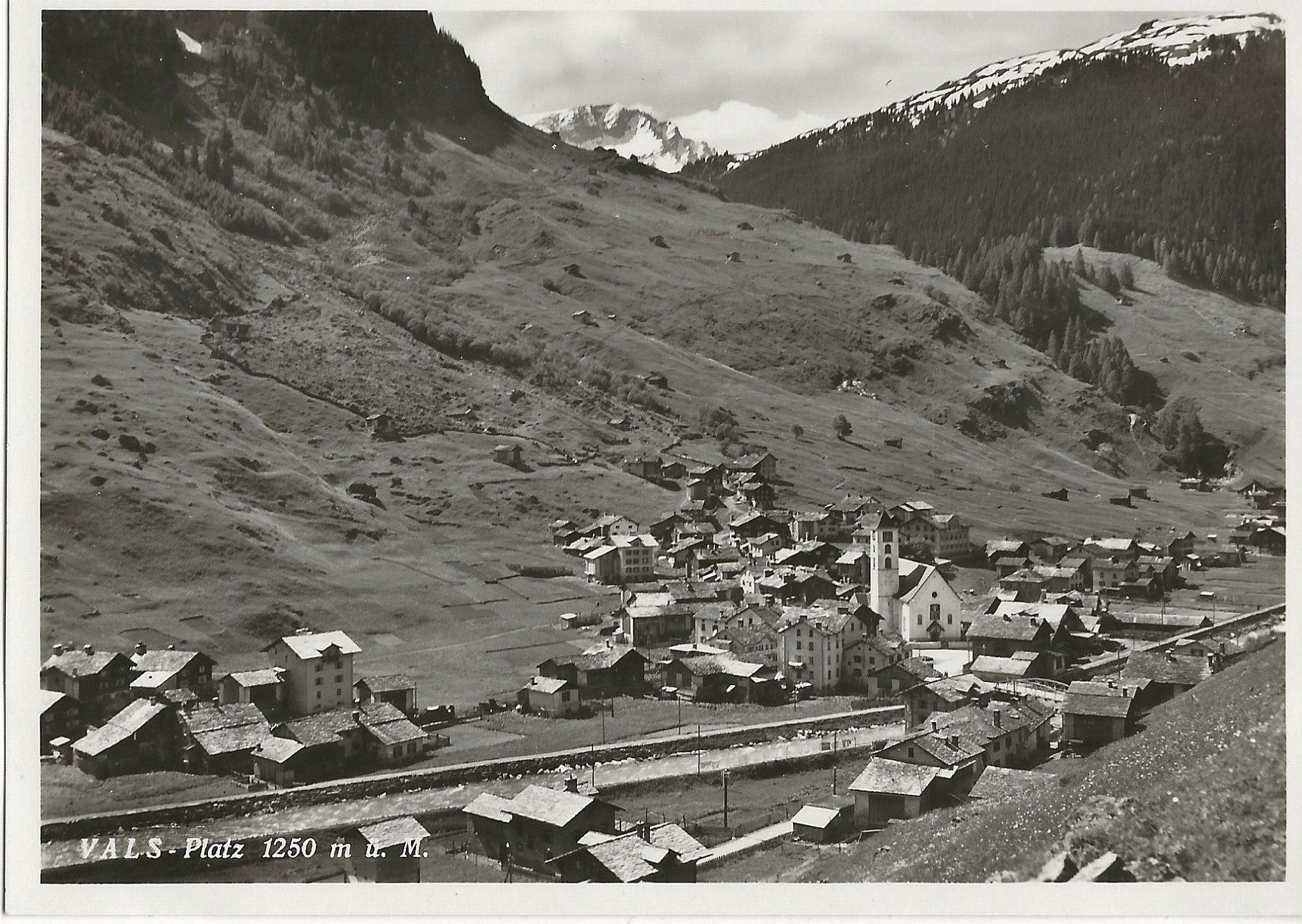 Cartoline postali: Vals Platz, 1943 – Usato da Frauenfeld venduto da Merk52