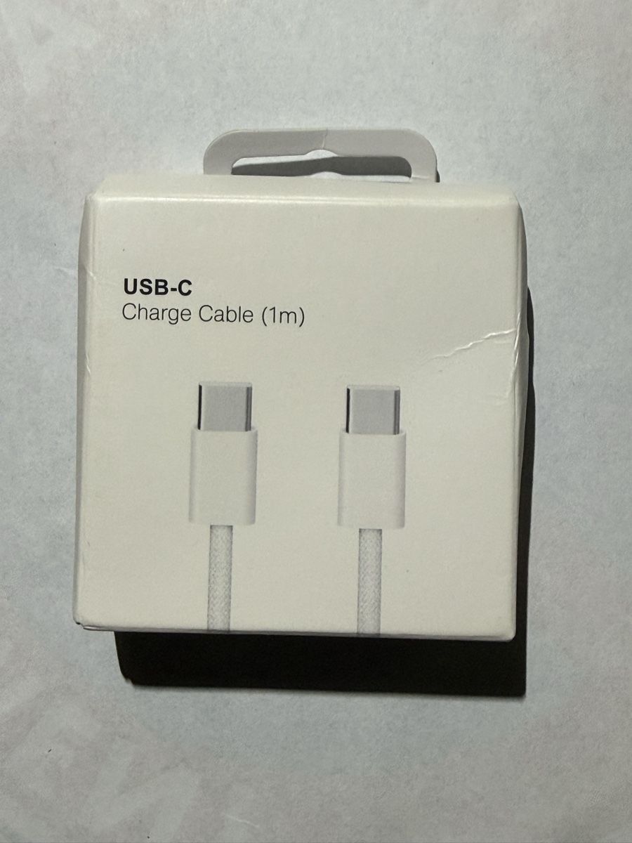 Câbles: Câble de charge USB-C (1m) NEUF – Neuf avec emballage d'origine à Lausanne par Licio7