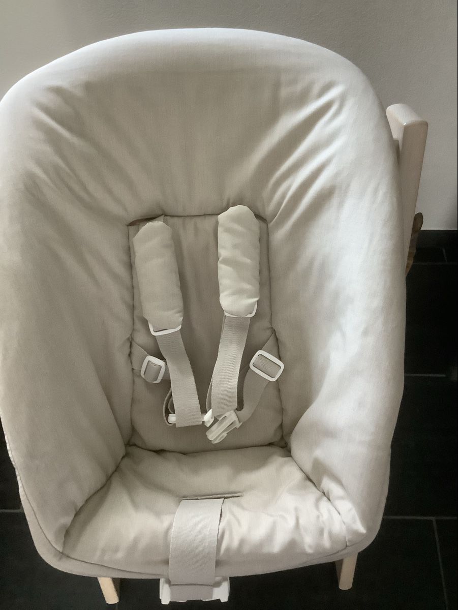 Stokke Chaises hautes: Tripp Trapp. Newborn – D'occasion à Mägenwil par M.Fashion