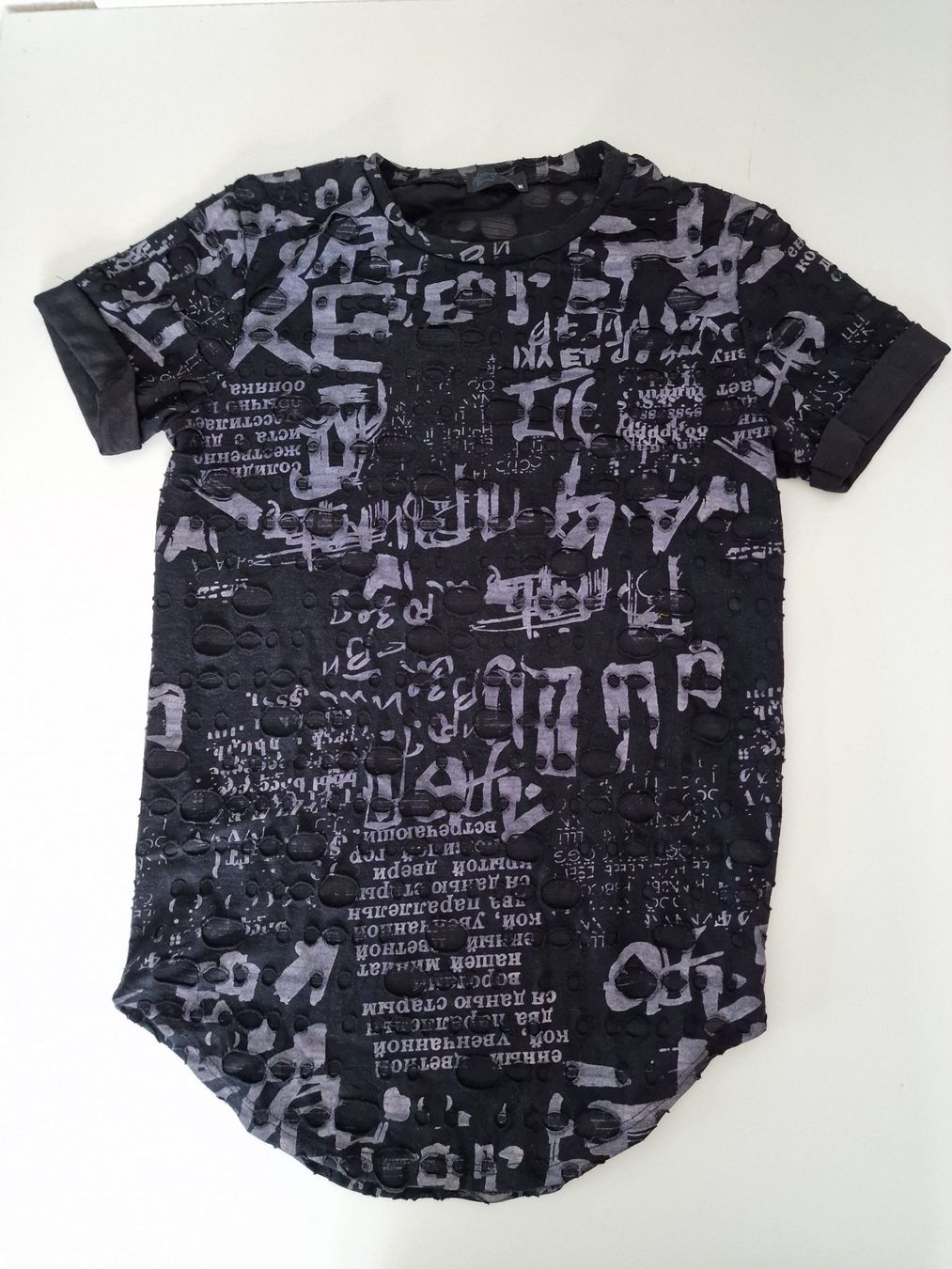Hemden, T-Shirts & Polos: Shirt MIZ-U , Gr M – Gebraucht aus St. Margrethen SG von Goldig