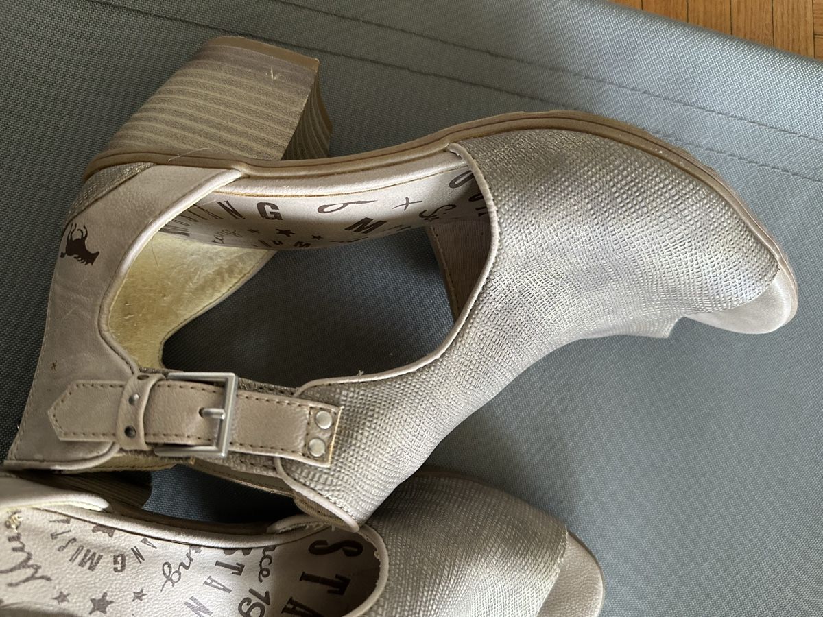 Scarpe da donna: MUSTANG sandale gr 39 – Usato da Uster venduto da bek_v2ct 1