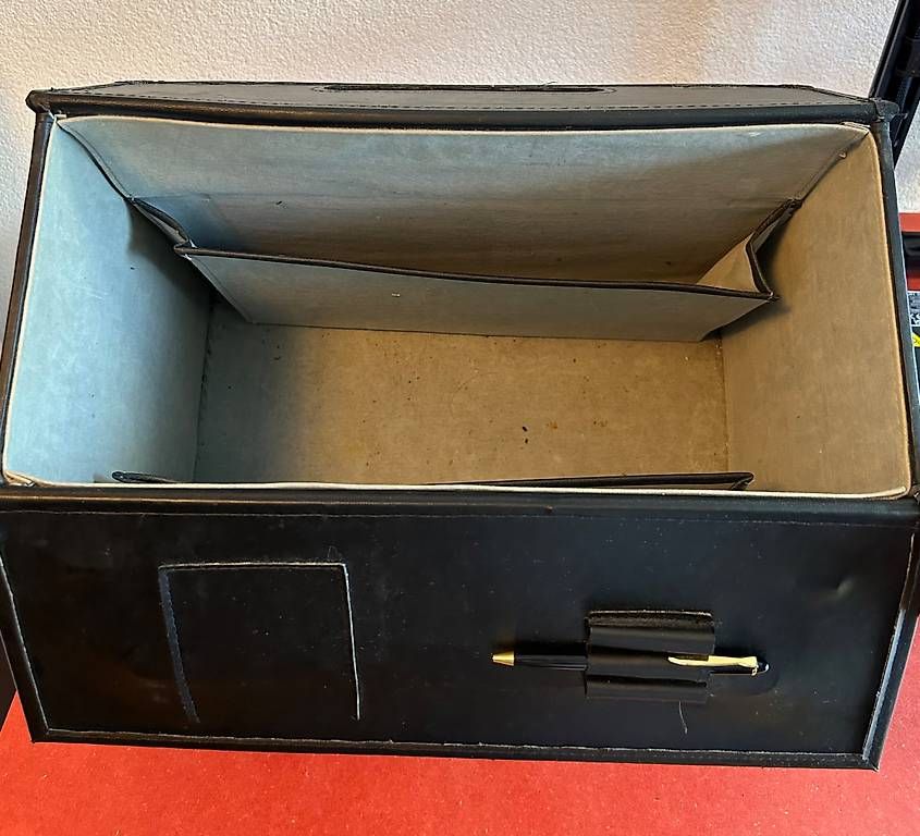 Valigie: Retro-Handgepäck – Usato da Winterthur venduto da ens_n2vr 2