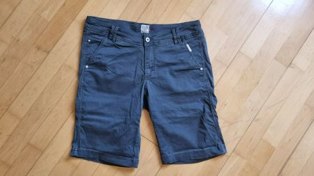 Ragwear Shorts, kurze Hose, Grösse 28, grau