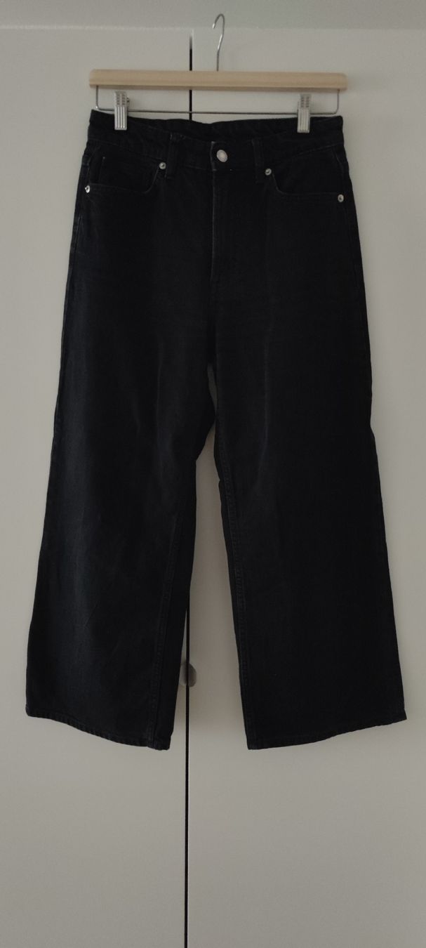 H&M Jeans: Jeans Culotte von H&M in Gr. 36 – Usato da Wabern venduto da Julia_Sophie_