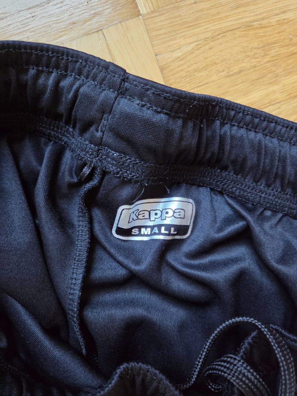 Kappa Pantaloni: Jogging Kappa noir – Usato da Grand-Lancy venduto da jess.gms 2