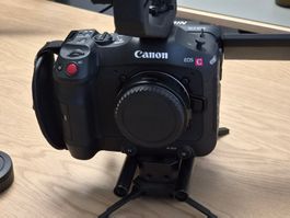 Canon EOS C70 Cinema Kamera | mit V-Mount Rig