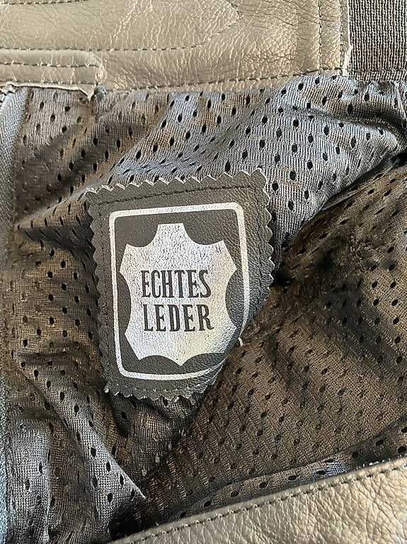 Held Pantaloni: HELD Leder-Motorradhose Gr. 40 Neu – Nuovo e nell'imballaggio originale da Uerikon venduto da GP89 3