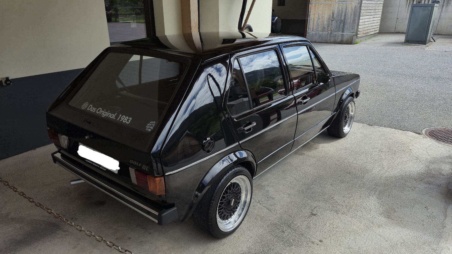VW Automobili: VW Golf 1 GL 1983 – Usato da Grandvillard venduto da SL-Modelcars 1