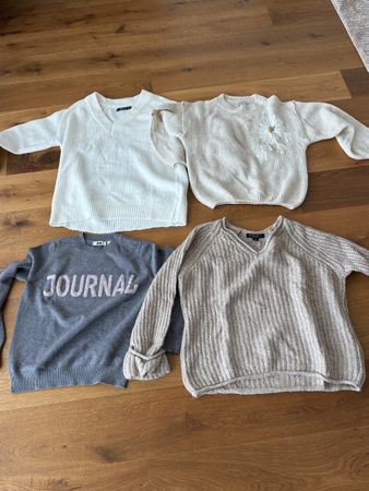 Paket aus 4 Pullovern Grösse XS