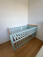 Babybett (höhenverstellbarer Lattenrost)