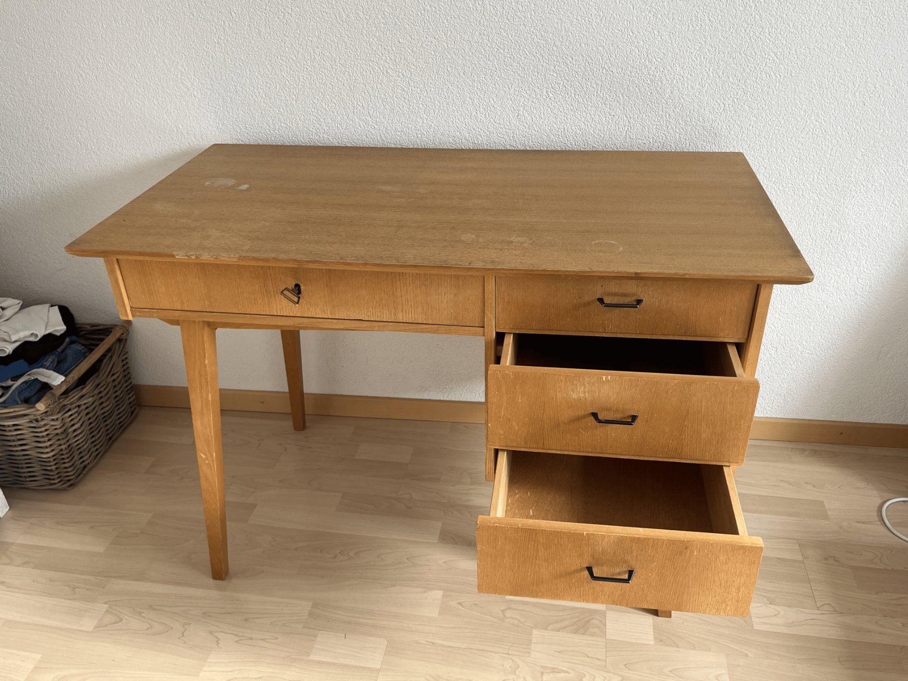 Scrivanie: Kinderpult – Usato da Bern venduto da hmw_6n6d 1
