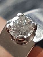 Edler Brillantring aus 750 Weissgold