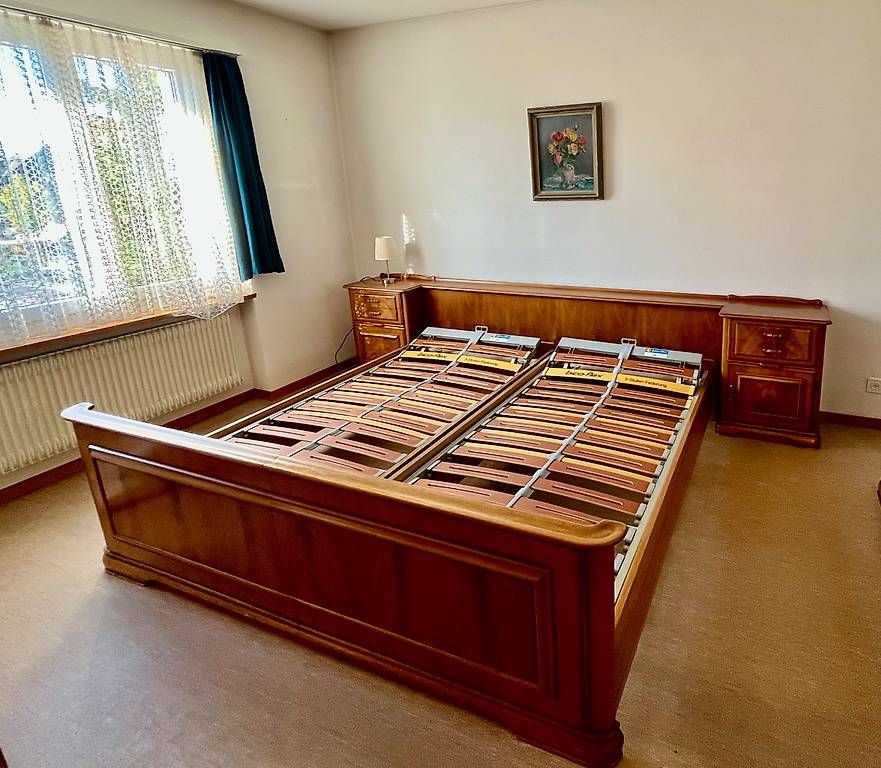 Letti: MID-CENTURY SCHLAFZIMMER   – Usato da Thun venduto da amaretti25 2
