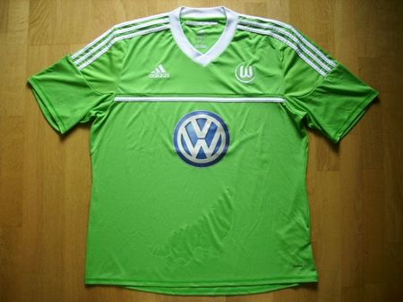 Original adidas Heimtrikot vom VfL Wolfsburg - Die Wölfe
