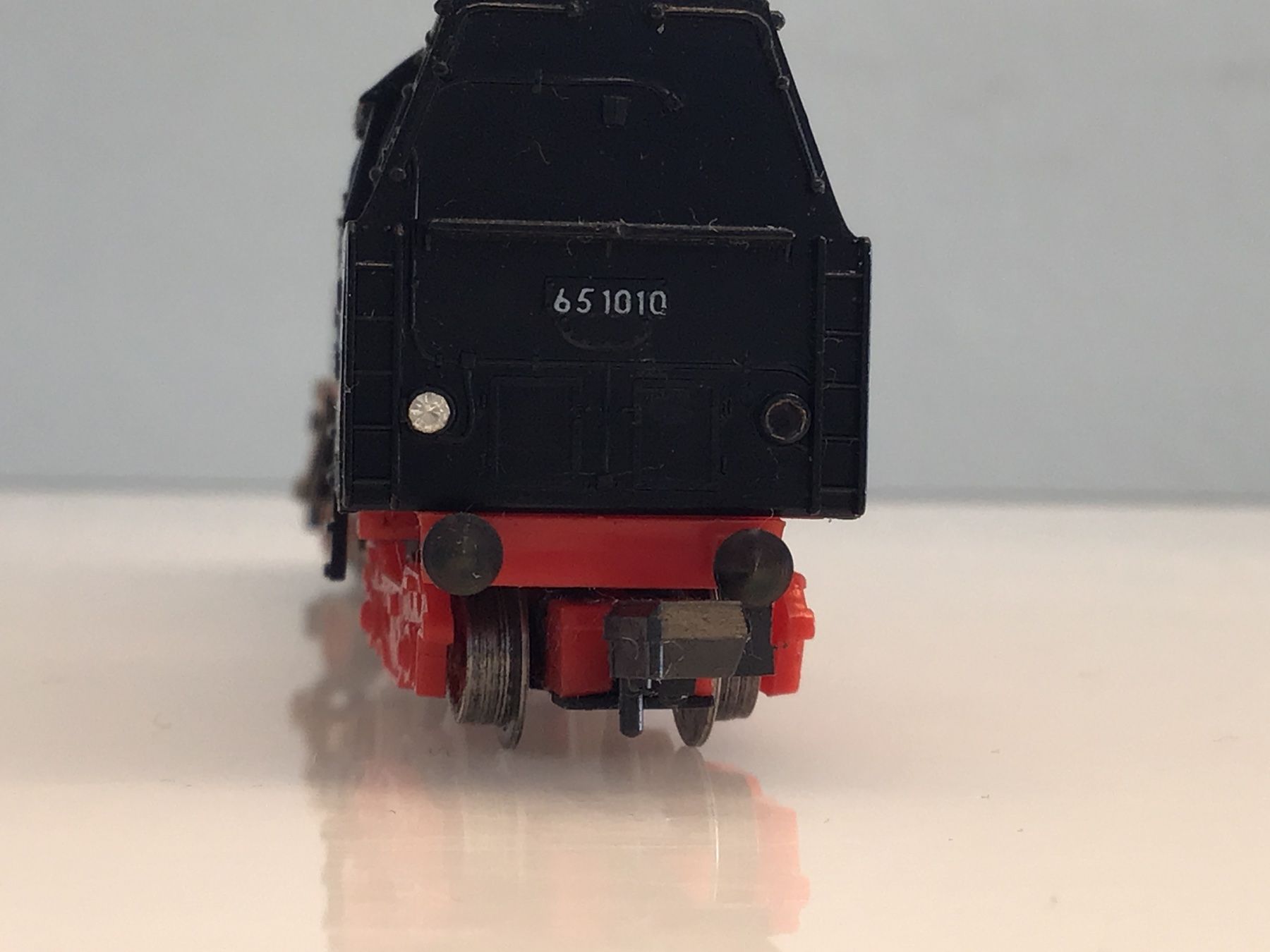 Arnold Modellini di ferrovie: Arnold N Dampflok BR 65 1010, mit Defekten – Difettoso da Männedorf venduto da Modelle-aller-Art 2
