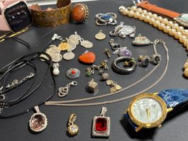 Uhren und Schmuck Lot, Uhren laufen nicht