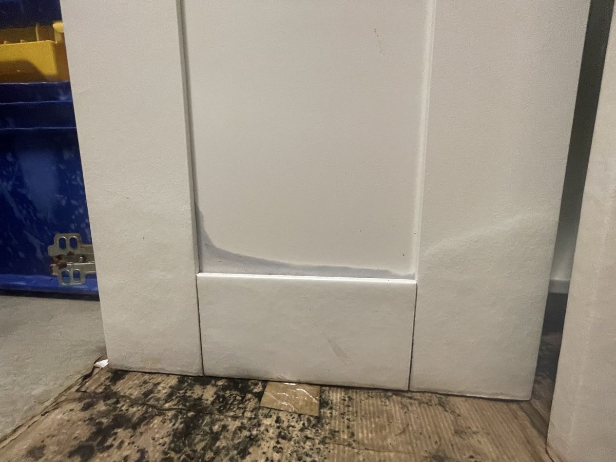 Ikea Garderobe: IKEA-Kleiderschrank – Gebraucht aus Zürich von ser_wdc7 4