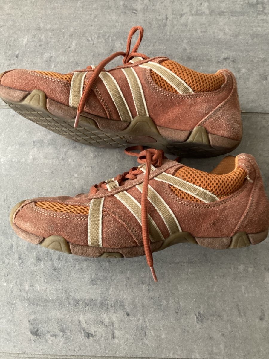 Scarpe da uomo: BeMega Freizeitschuhe Grösse 40 – Usato da Mühlau venduto da hofstattuhu 1