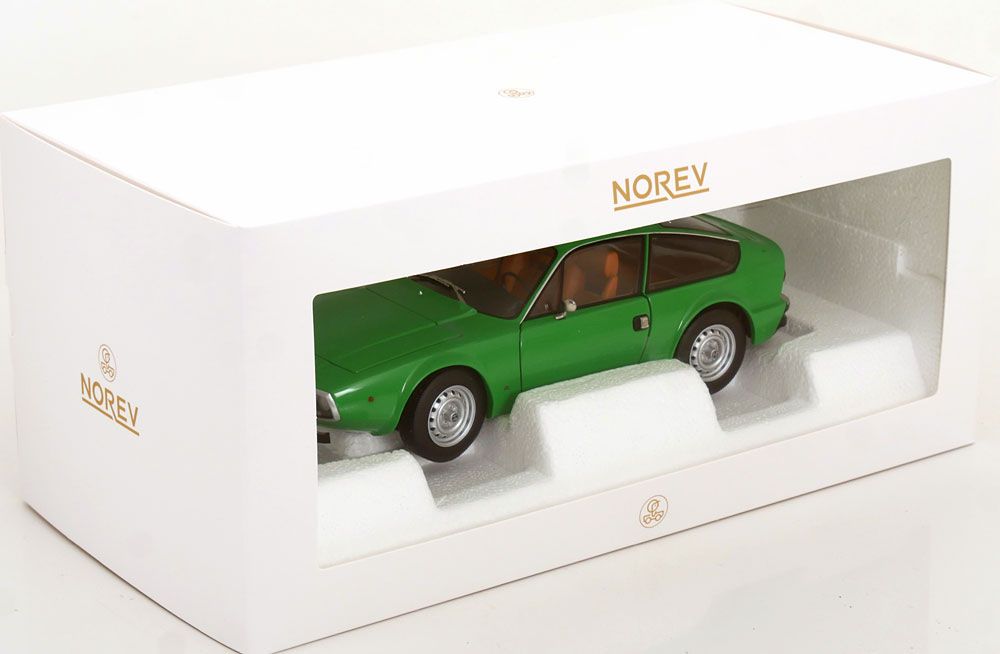 Alfa Romeo Modellautos: ALFA ROMEO JUNIOR ZAGATO 1969 GRÜN 1:18 NOREV – Neu und originalverpackt aus Suhr von Moebelsiralfred 4