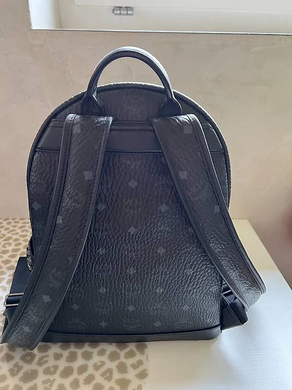 Zaini: MCM Rucksack M inkl. Hülle – Usato da Zürich venduto da fab_fwr9 4
