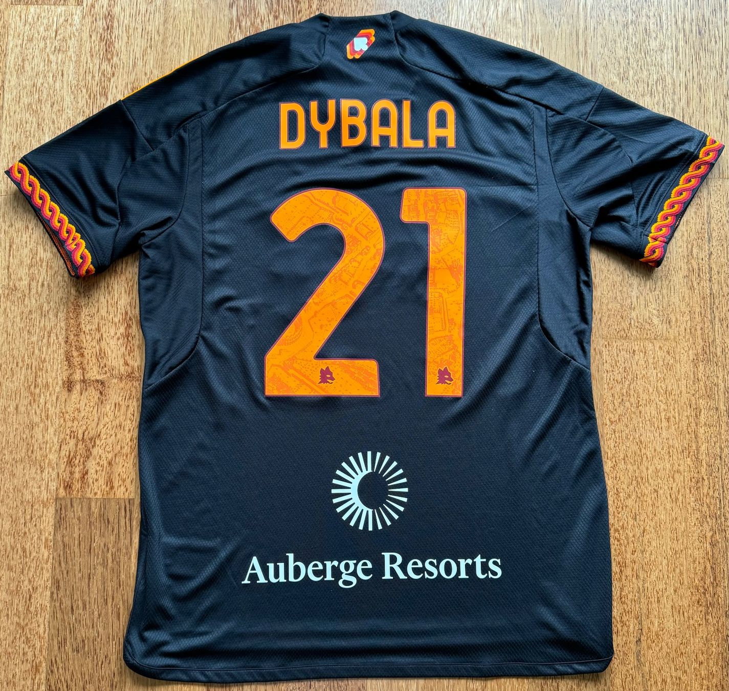Adidas Canottiere & Pantaloni: AS Roma third Shirt - Saison 2023/24 - mit Print Dybala – Nuovo (secondo la descrizione) da Hermetschwil-Staffeln venduto da Beat131 1