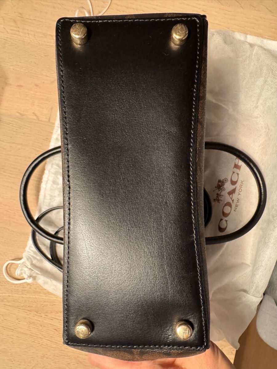 Coach Borse da donna: Handtasche Coach braun schwarz  – Usato da Hausen am Albis venduto da Mely182 4