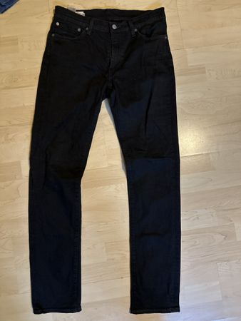 Levi‘s 511 32/34 fast neu