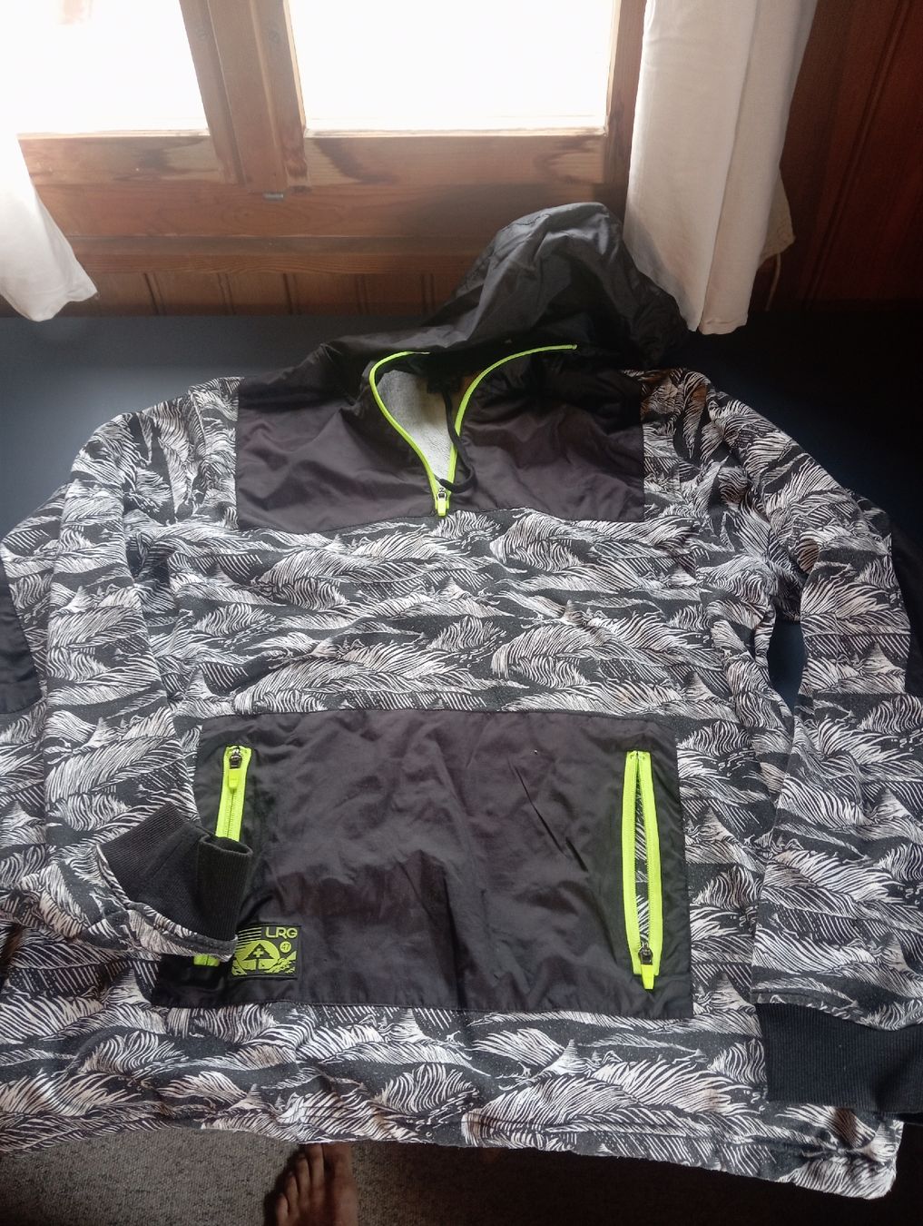 Maglioni & Felpe: pullover lrg – Usato da Sagogn venduto da ThatsIit
