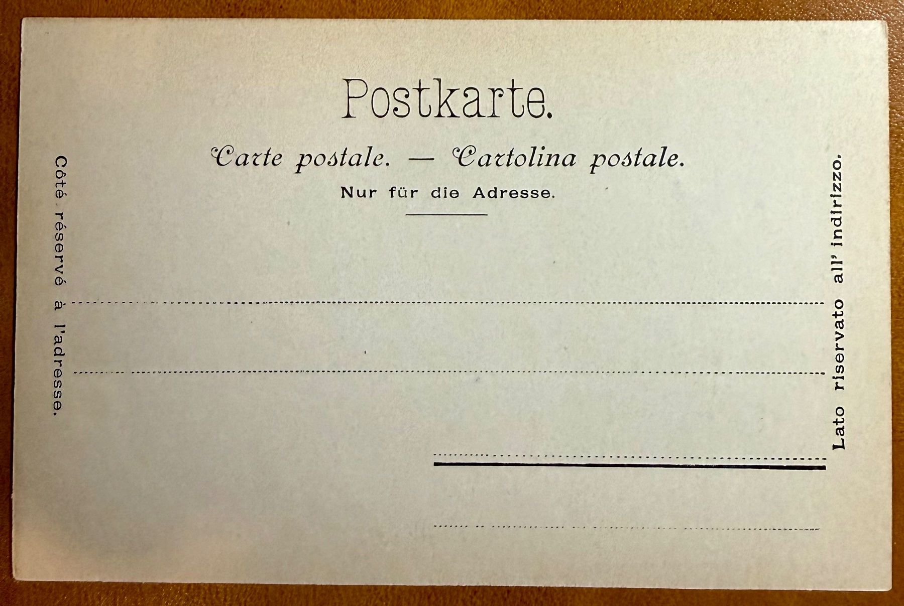 Cartoline postali: AK: St. Gallen - Marktgasse - Tram - Animation – Usato da Lutry venduto da Ediego 1